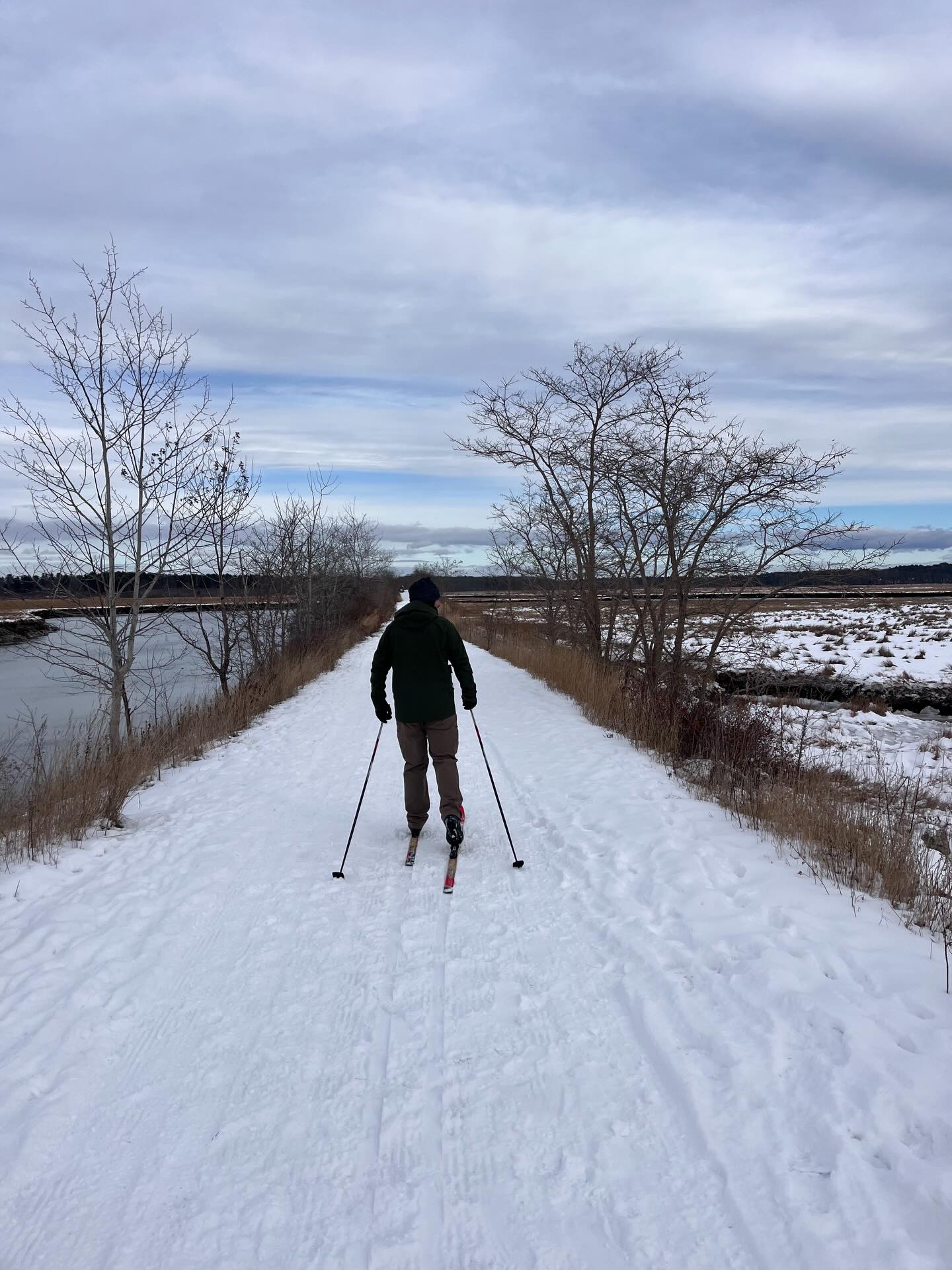 Skiing on the Eastern Trail